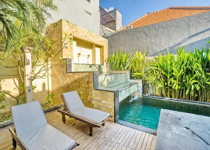 Diana Bali 3 Bedrooms リゾート レギャン