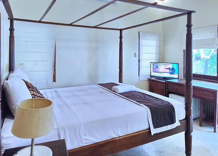 Diana Bali 3 Bedrooms リゾート