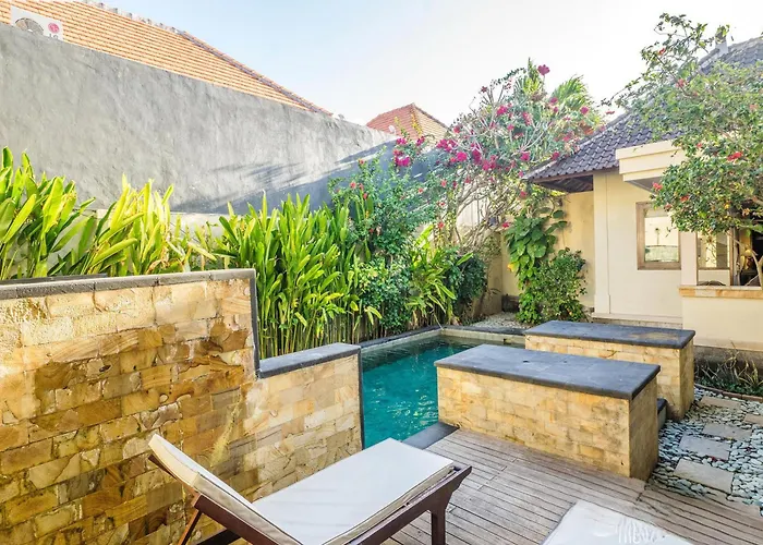 Diana Bali 3 Bedrooms 4* Legian