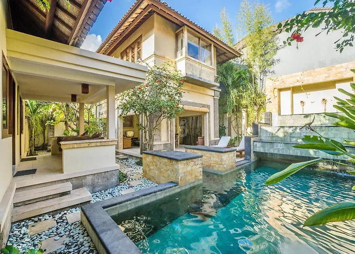 Diana Bali 3 Bedrooms リゾート レギャン